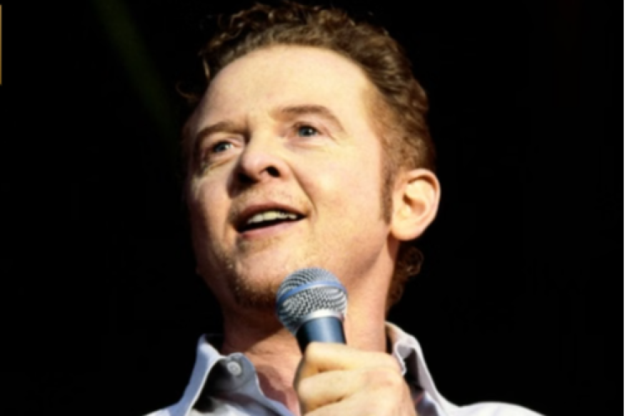 Simply Red : un nouveau clip pour la réédition d'un de leurs tubes